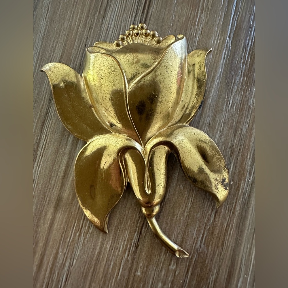 Vintage Floral Brooch